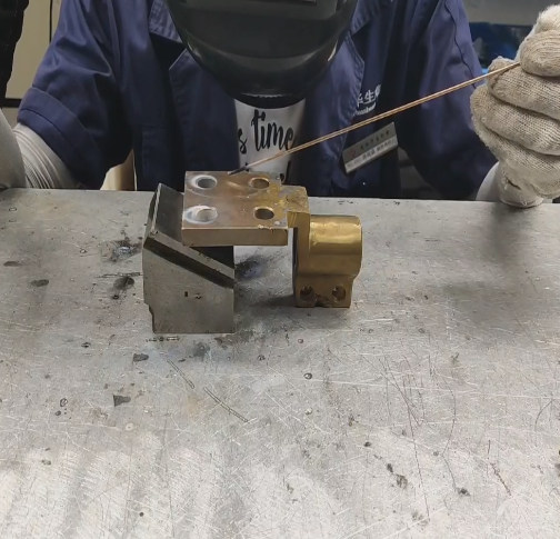 桃花视频在线免费观看模具修复